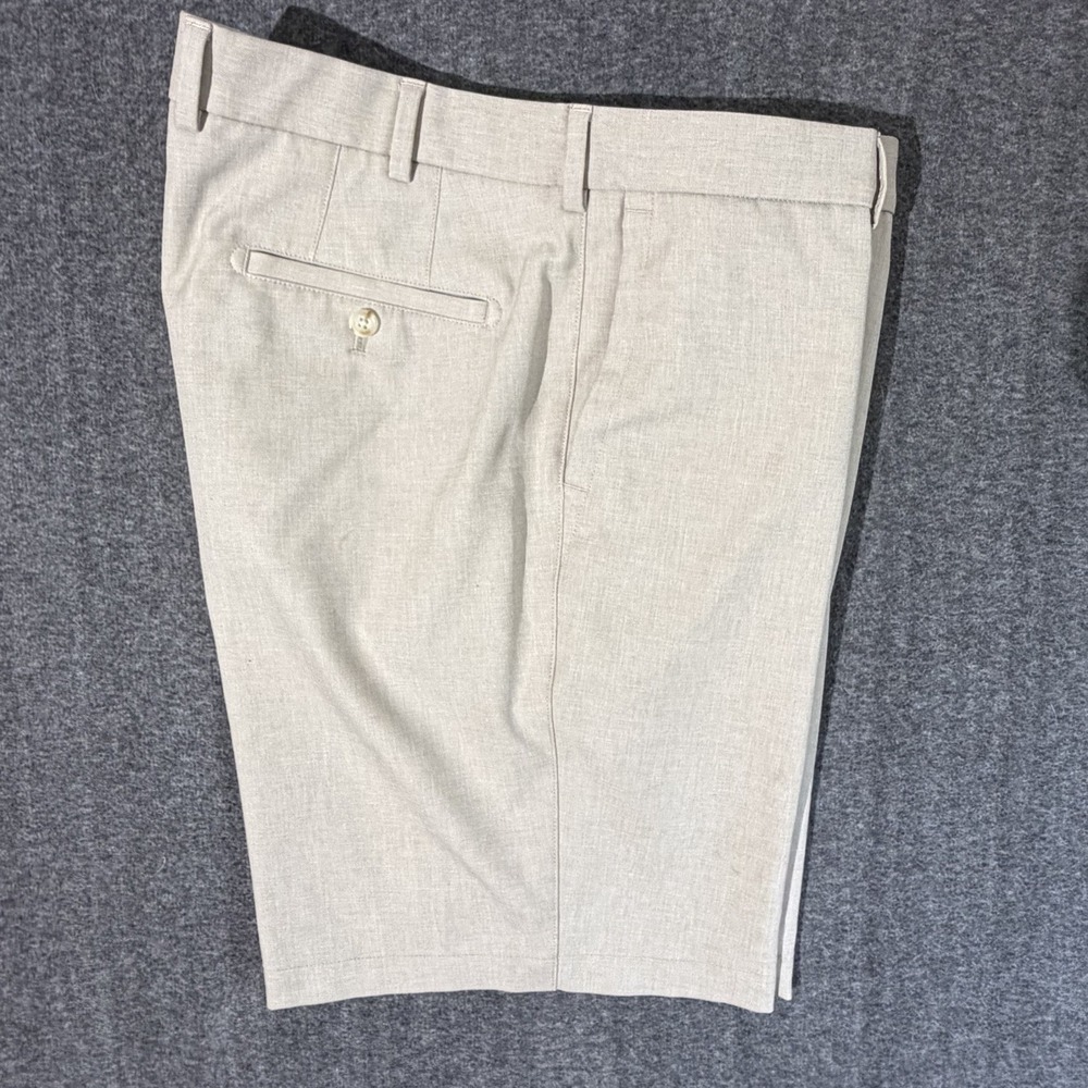Peter Millar‎ Crown Sport Performance Premium Golf Shorts  Khaki Sz 38